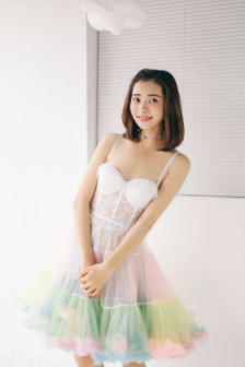 隔壁女孩4